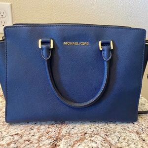 Michael Kors Large Selma Navy Saffiano Leather Tote